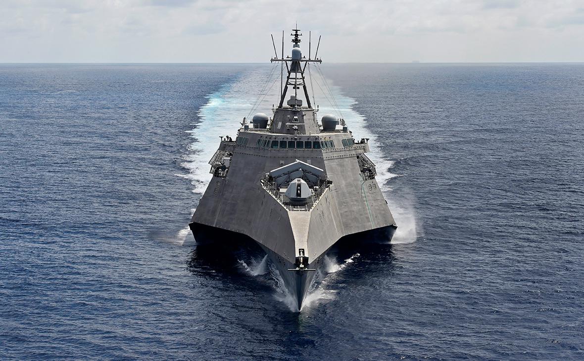 Корабль Военно-морских сил США Gabrielle Giffords