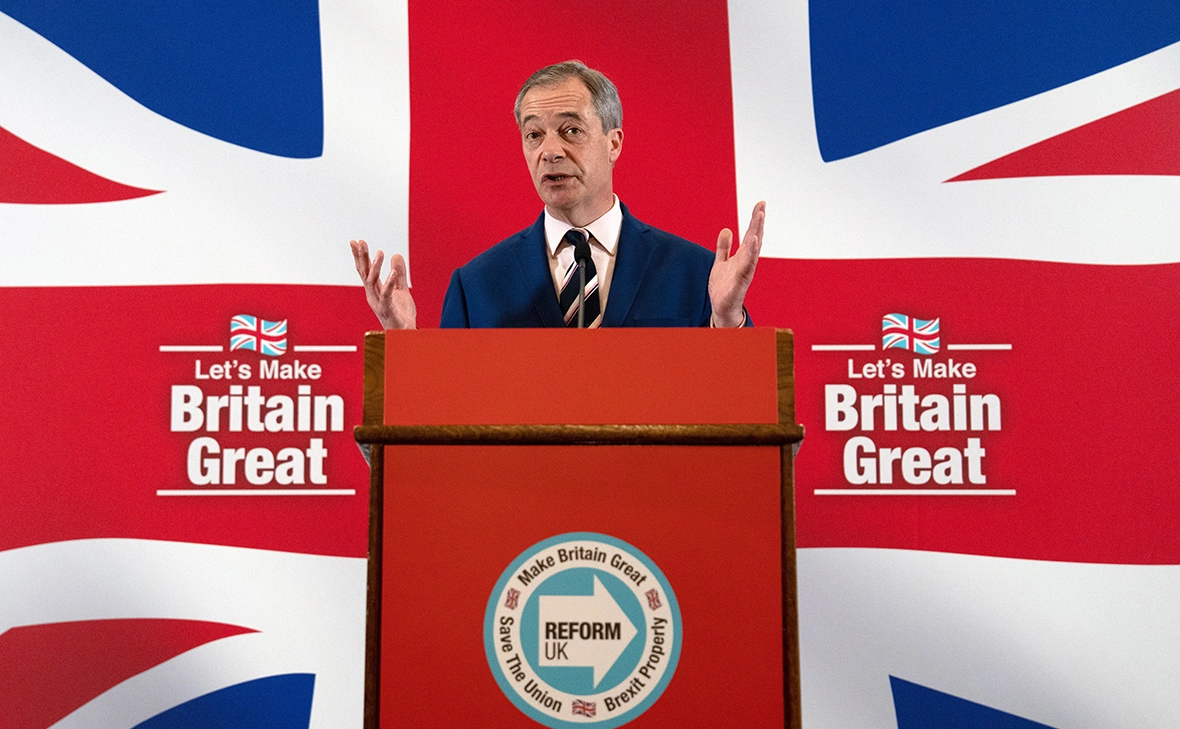 Carl Court / Getty Images