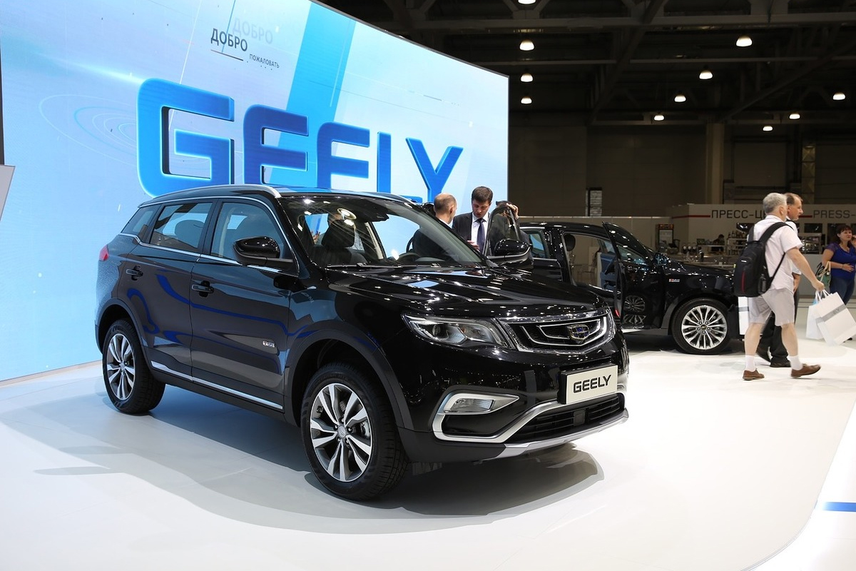 Geely выпустила первый полноприводный автомобиль в своей истории :: Autonews