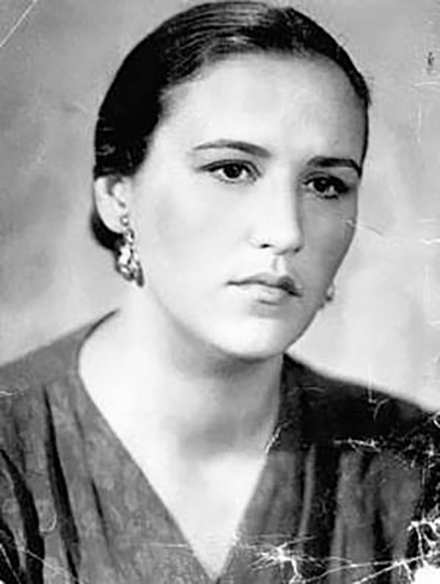 Нонна Мордюкова