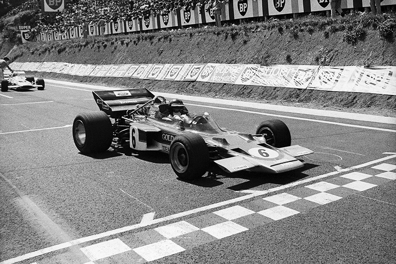 В 1968 году Экклстоун стал менеджером австрийского пилота &laquo;Формулы-1&raquo; Йохена Риндта. После его гибели в&nbsp;1970 году Берни вновь покинул автоспорт, но&nbsp;уже через&nbsp;два года стал владельцем команды Brabham, он руководил ею&nbsp;до&nbsp;1988 года. За эти годы входивший в&nbsp;состав команды Нельсон Пике дважды становился чемпионом &laquo;Формулы-1&raquo;.
