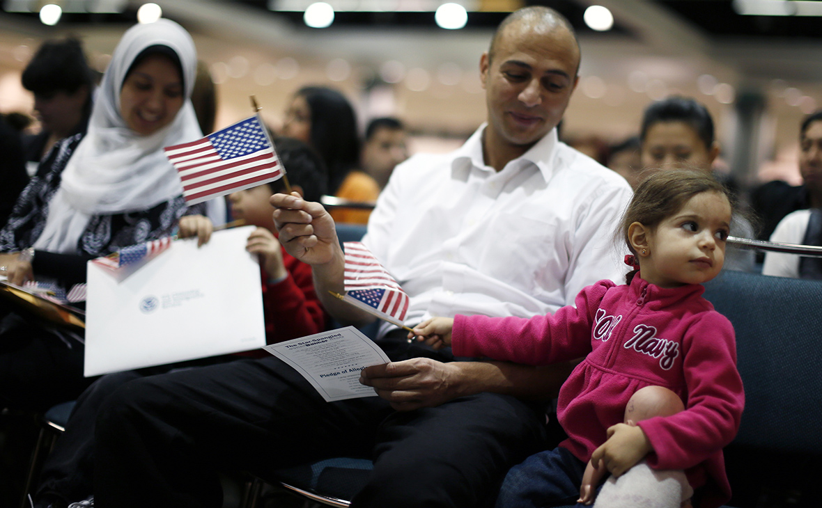Церемония получения гражданства США


