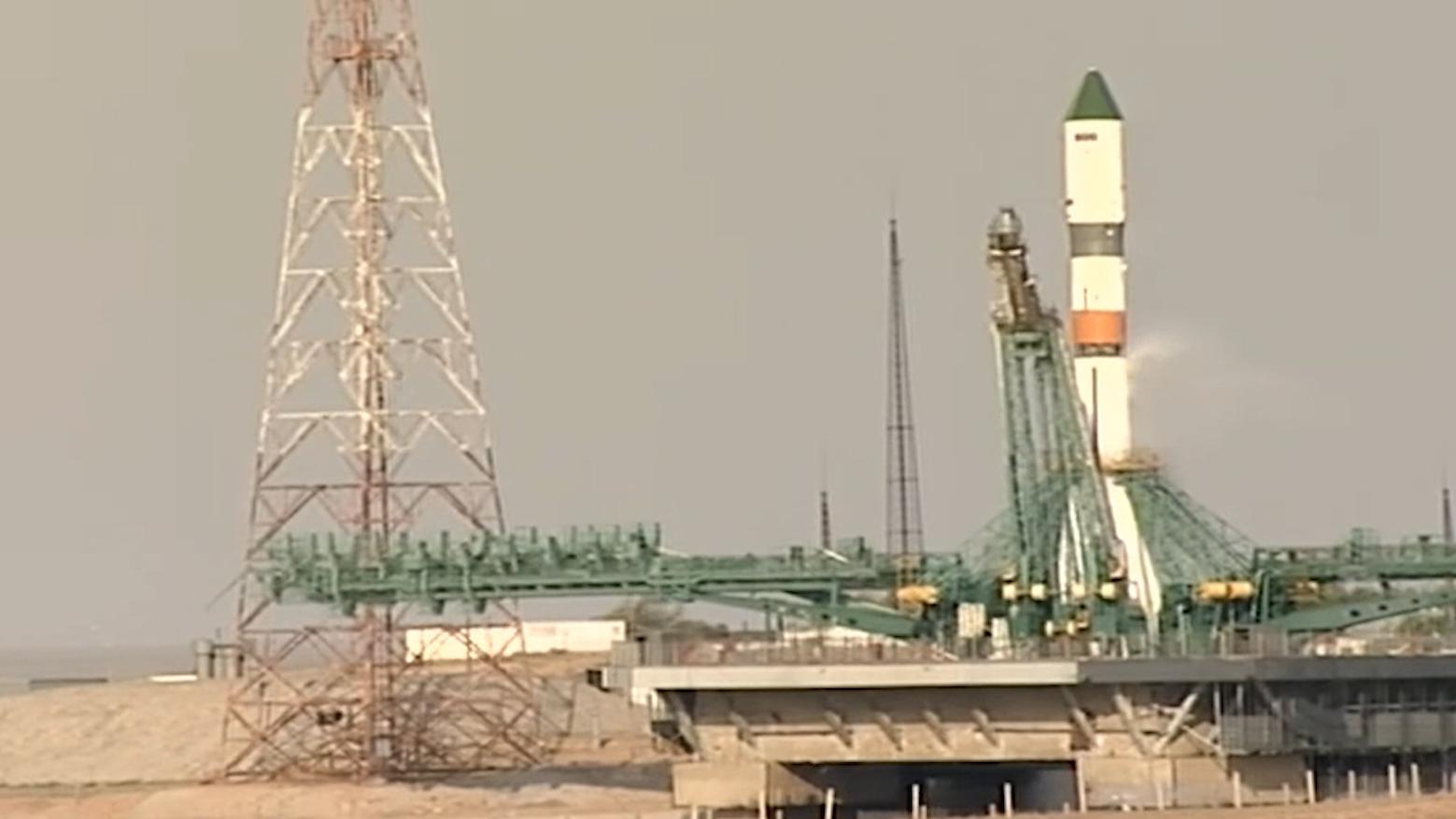 Ракета «Союз-2.1а» с кораблем «Прогресс» стартовала с Байконура. Видео
