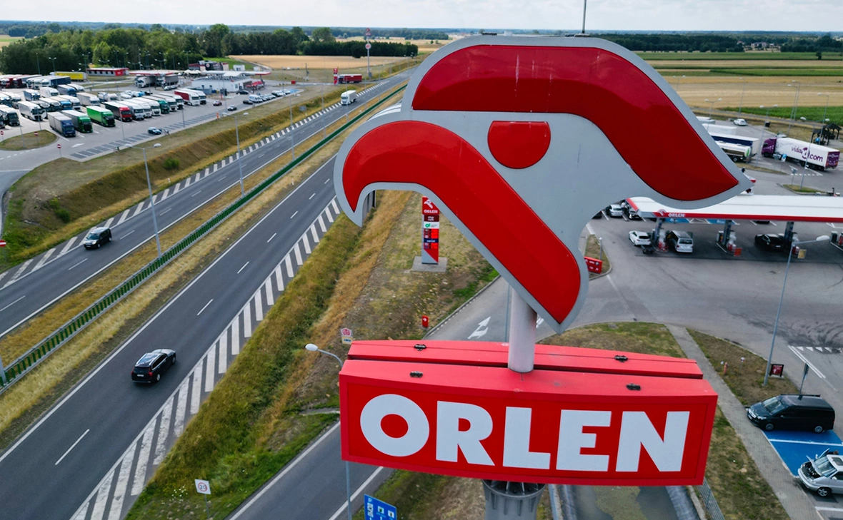 DronVideo / Shutterstock