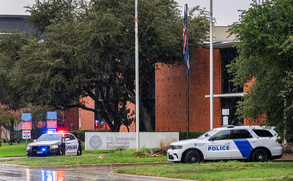 Jeffrey McWhorter / Reuters