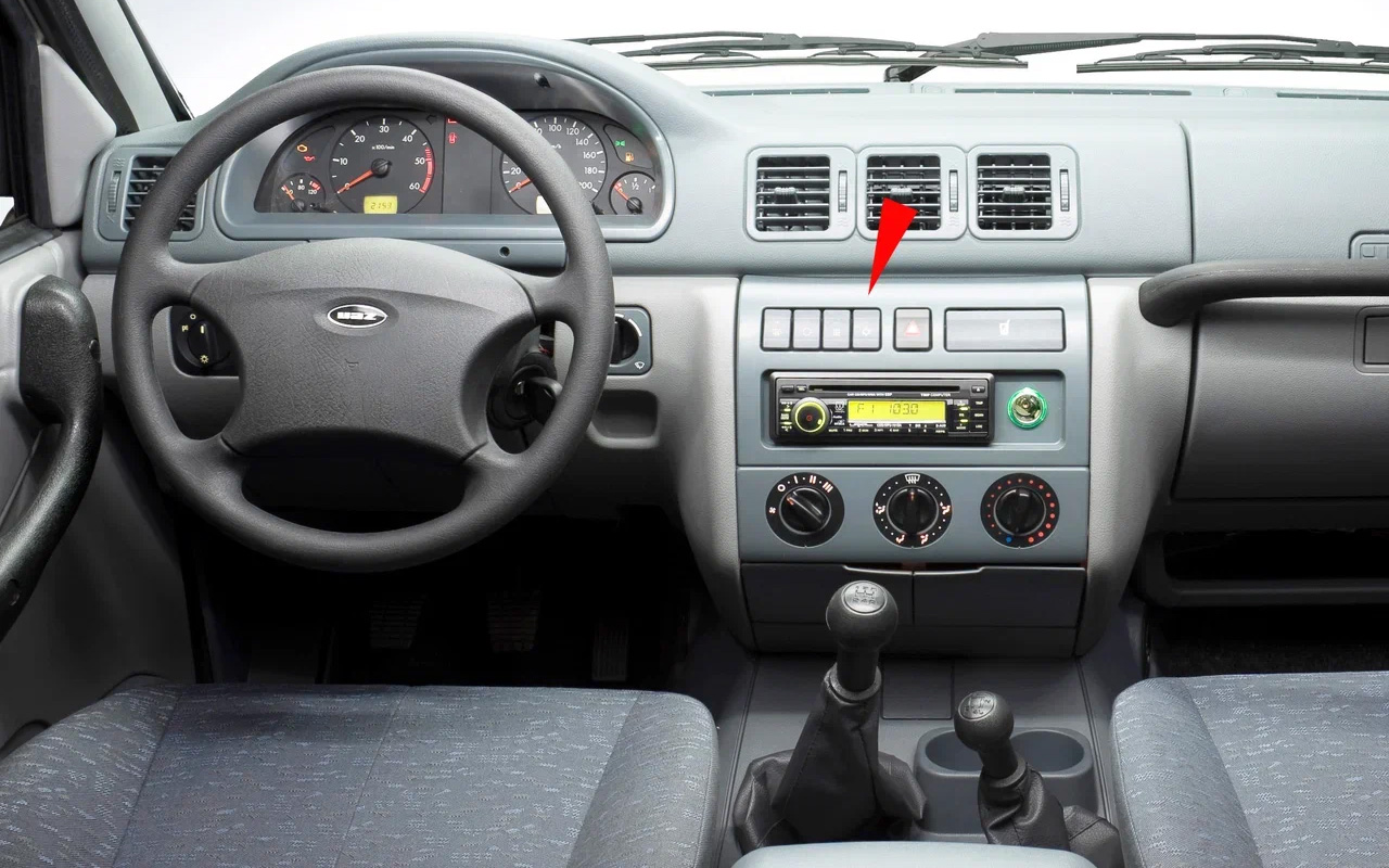 2008 год. Появляется дизель Iveco F1А от фургона Fiat Ducato, а мотор ЗМЗ приводят к нормам Евро-3. Добавлен кондиционер Deiphi