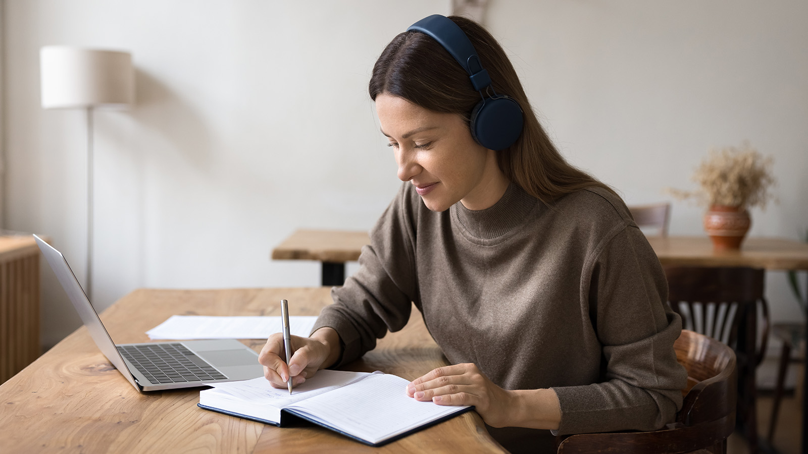 Школьные ресурсы предложили включить в белый список. Вот что в перечне