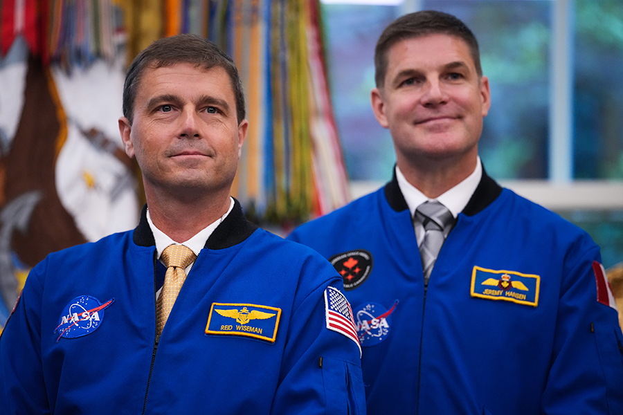 Andrew Harnik / Getty Images