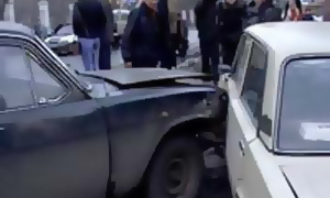 В Екатеринбурге столкнулись 14 автомобилей