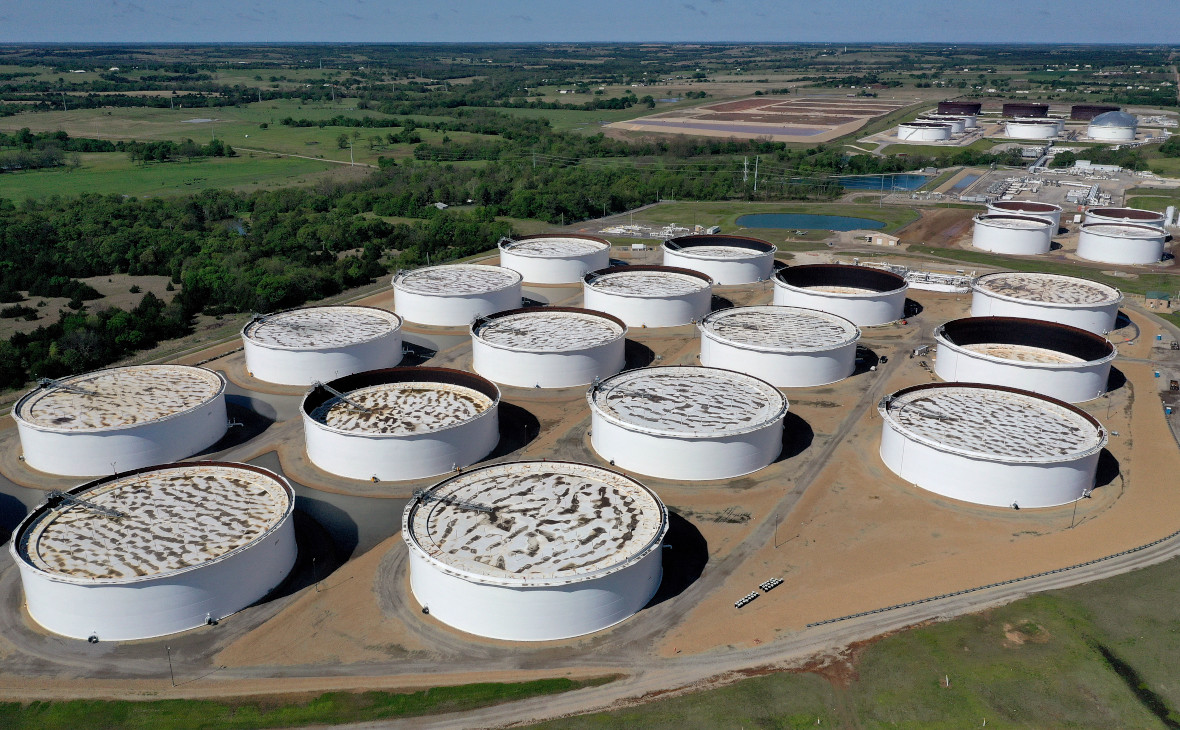 Хранилища нефти в Кушинге, штат Оклахома, США