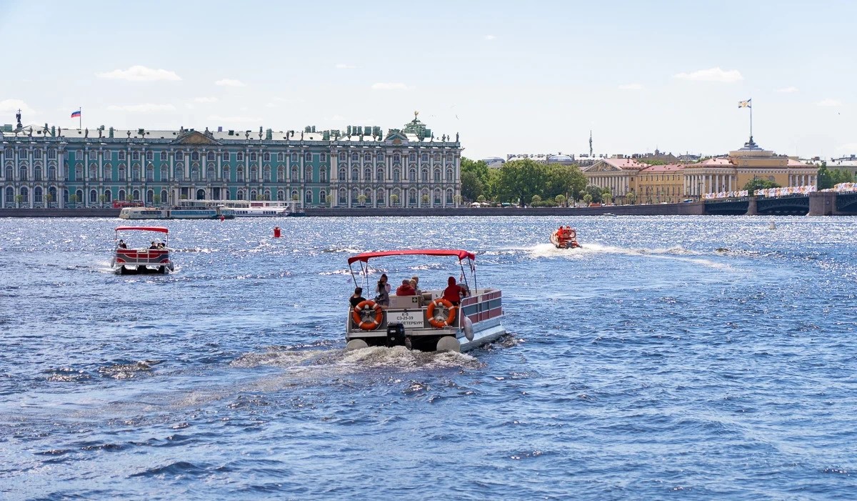 В центре Петербурга начал работу дублёр Биржевого моста — РБК