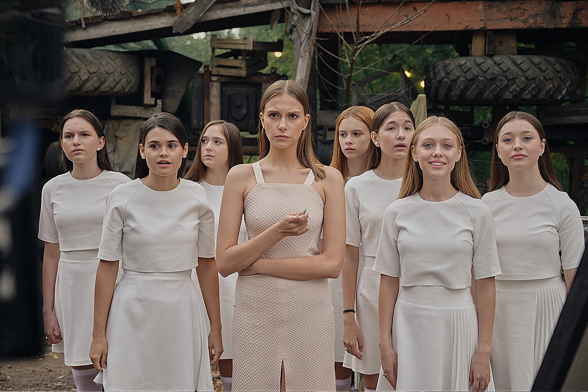 Кадр из сериала «Два холма»