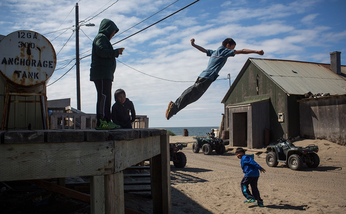 Andrew Burton / Getty Images
