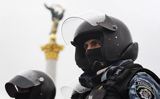 Сотрудники спецподразделения "Беркут" МВД Украины. Киев, 30 ноября 2013 год.