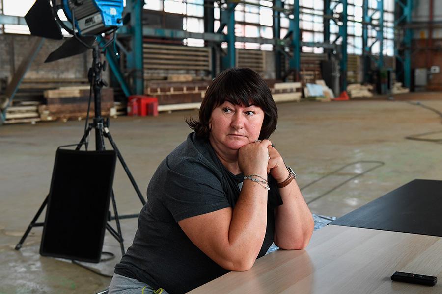 Елена Вяльбе на съемочной площадке фильма Николая Хомерики &laquo;Белый снег&raquo;, 2020 год