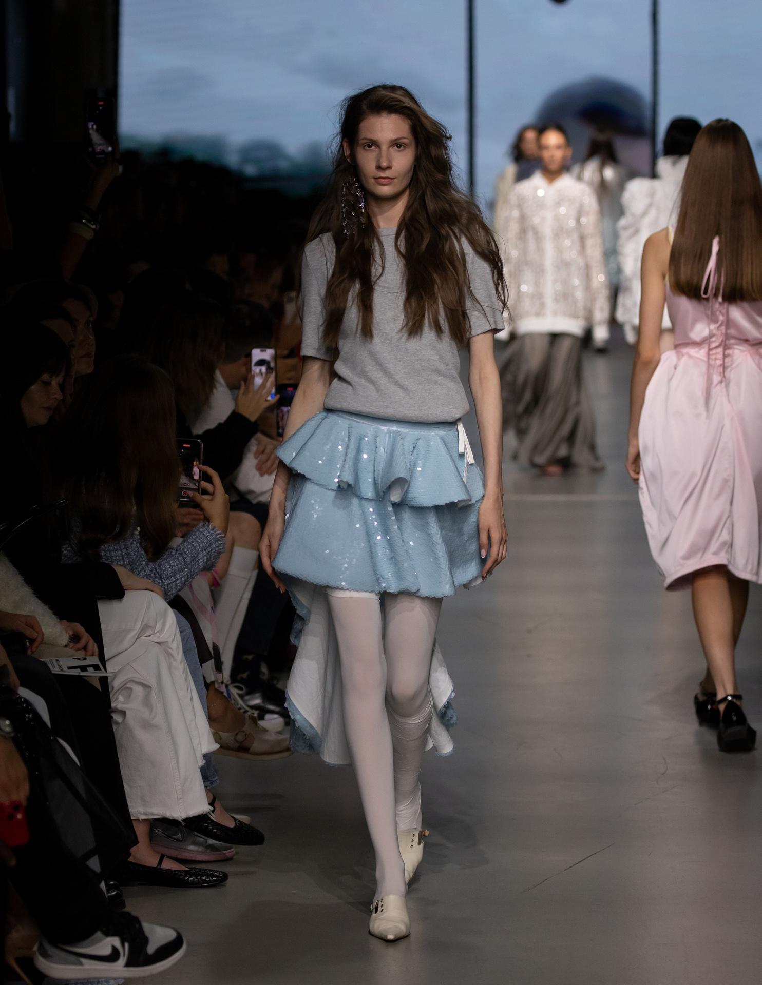 Показ Gapanovich