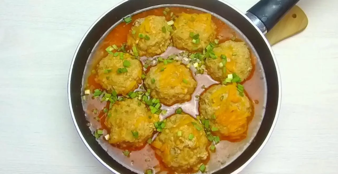 Посыпьте блюдо зеленью