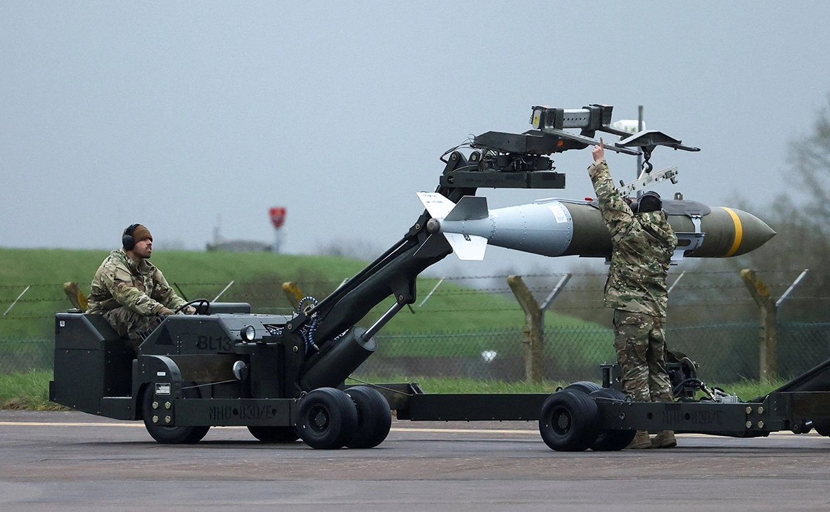 Toby Melville / Reuters