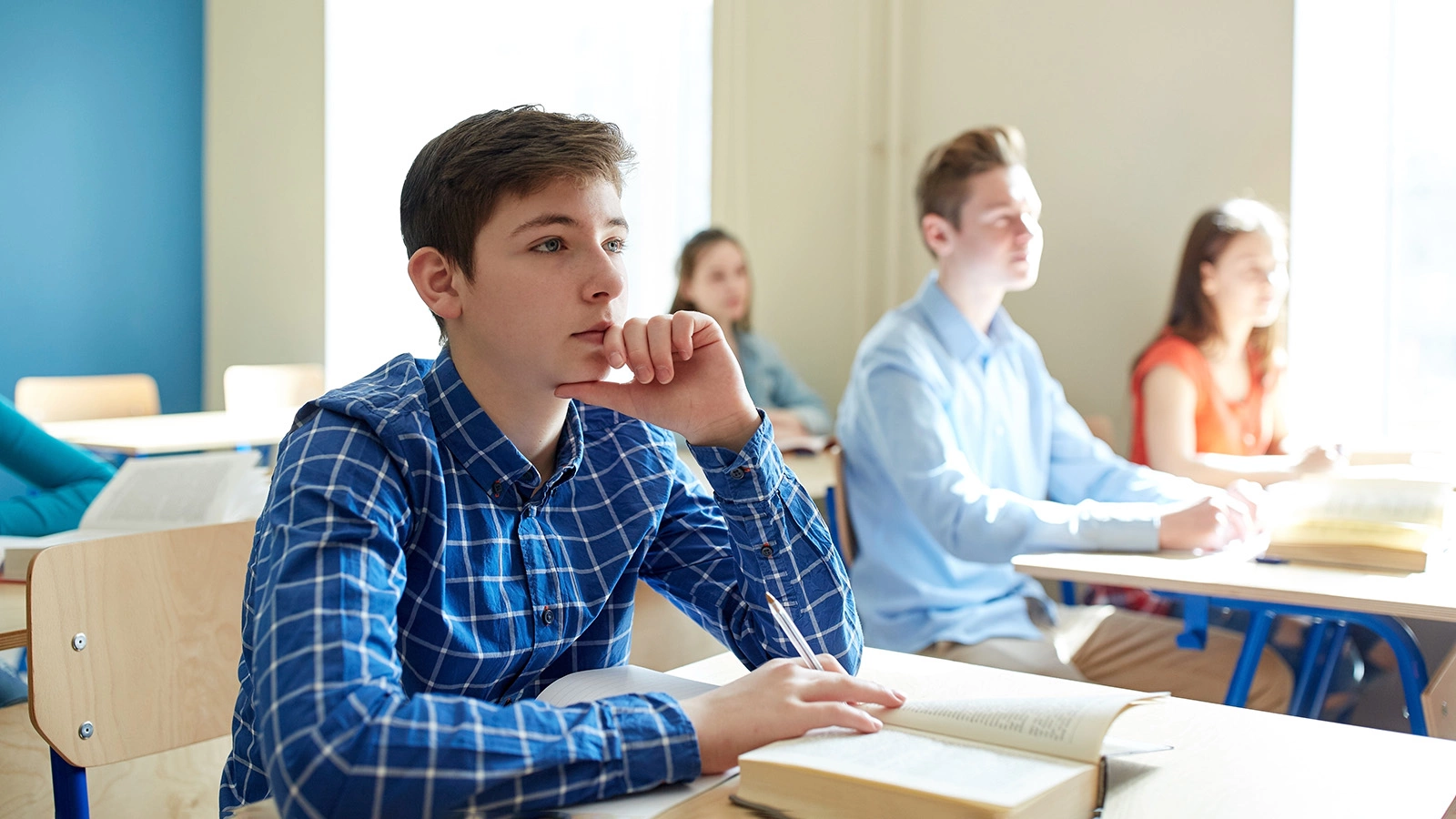 В Минпросвещения выбрали модель оценки поведения школьников. Что известно