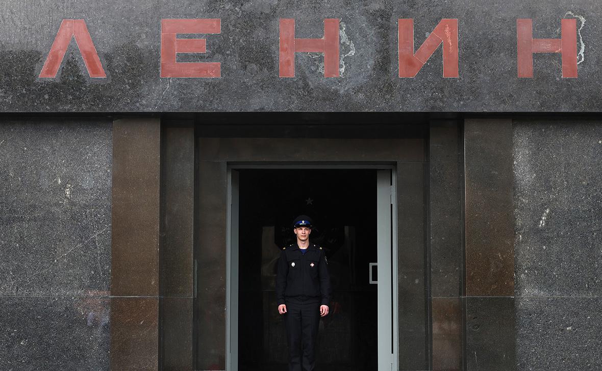 В Москве временно закроют Мавзолей Ленина