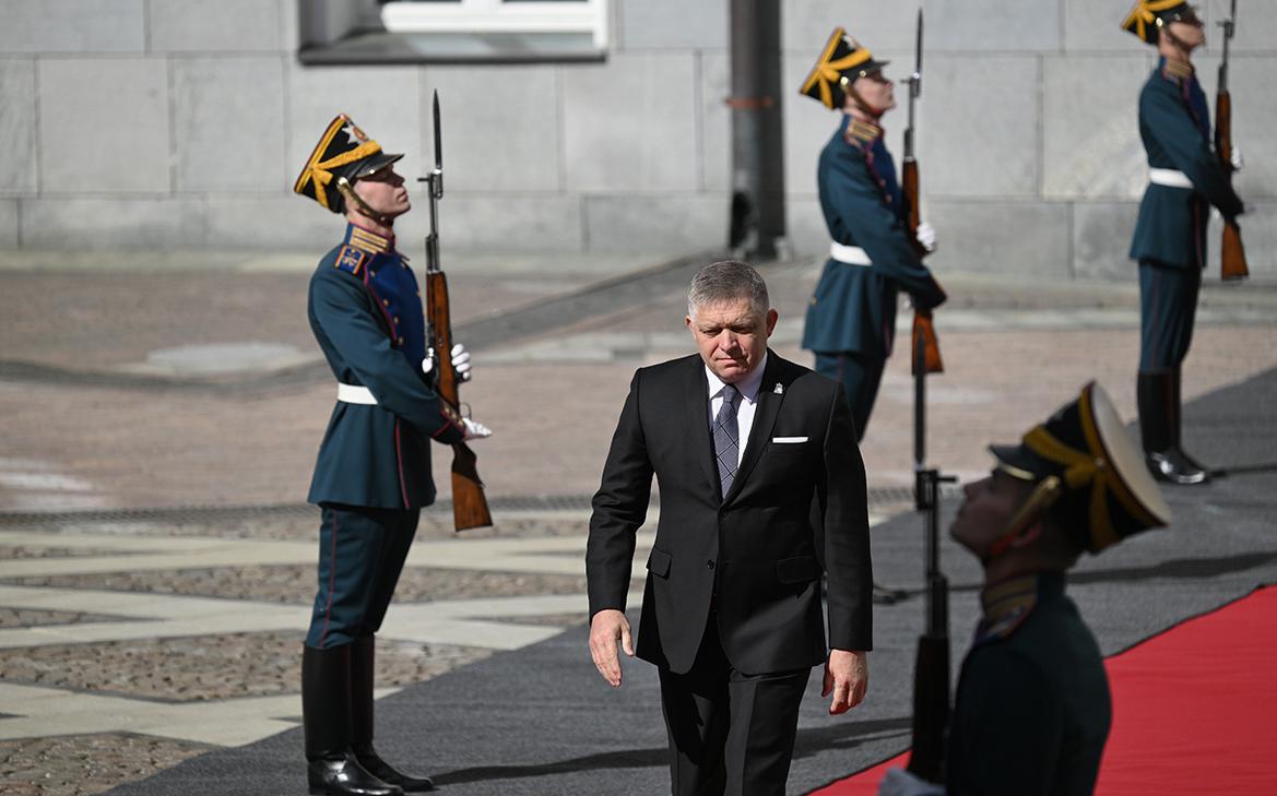 https://s0.rbk.ru/v6_top_pics/media/img/7/79/347779152923797.jpeg