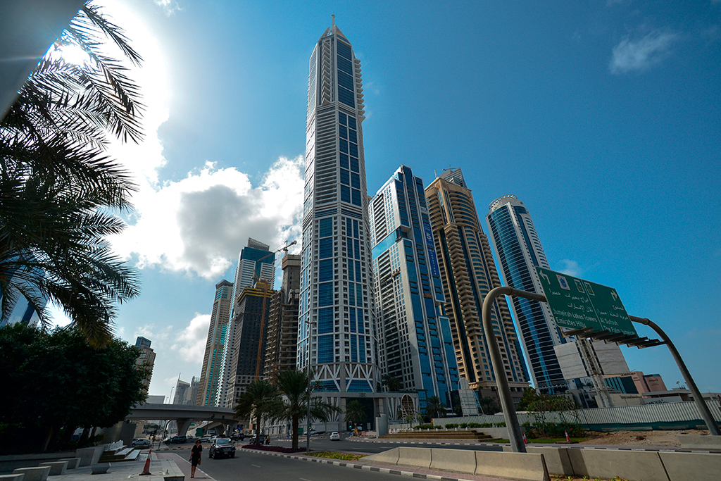 № 23. 23-Marina


	Высота: 392,4 м, 88 этажей
	Место: Дубай, ОАЭ
	Назначение: жилье
	Архитектура: Hafeez Contractor + KEO International Consultants
	Дата строительства: 2012 год


