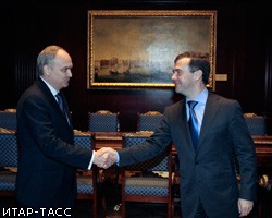 Д.Медведев назначил дипломата замминистра обороны РФ
