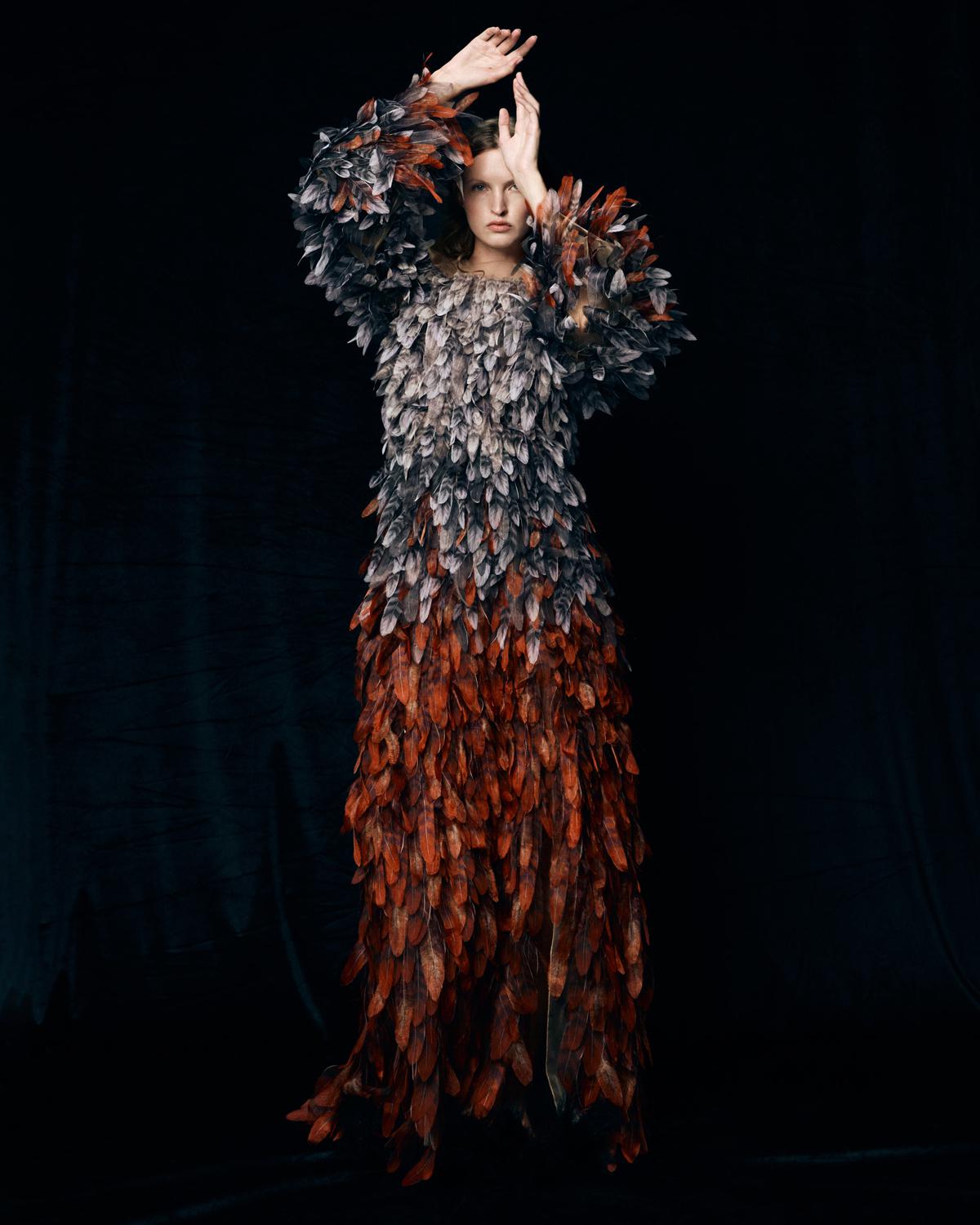 Коллекция «Мета-сказка» в честь 25-летия модного дома Alena Akhmadullina