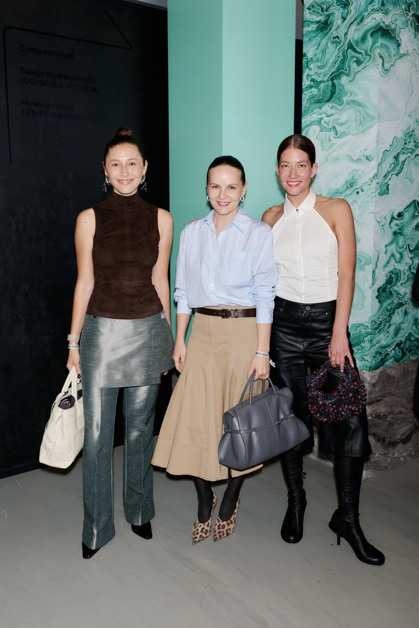 Александра Жаркова, Татьяна Фомичева и Анна Автайкина