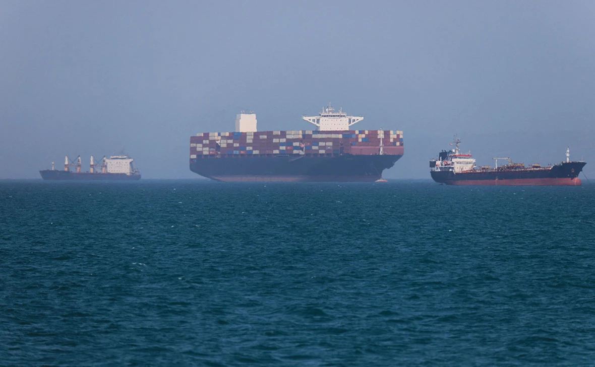 Amirhosein Khorgooi / Reuters