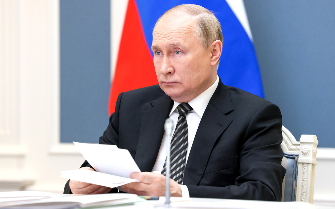 Путин разрешил рассчитываться с иностранными правообладателями в рублях