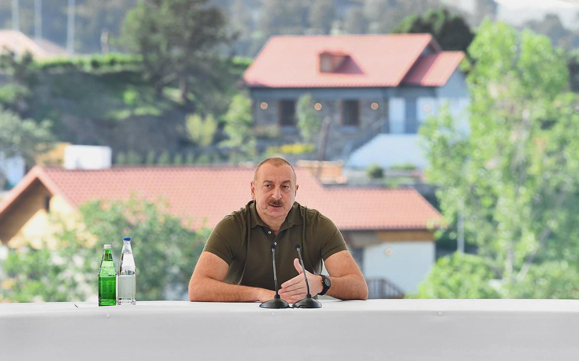 Алиев назвал условие подписания мира с Арменией