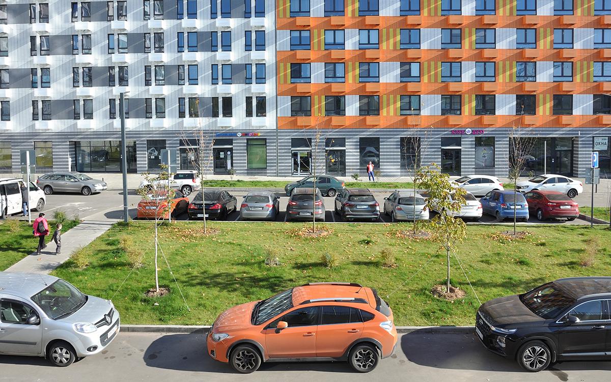 В Госдуме назвали размер штрафа за захват парковочного места во дворе