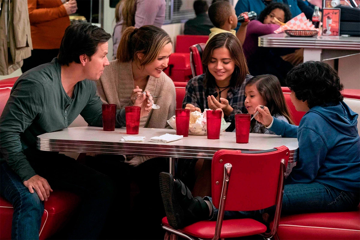 Кадр из фильма «Семья по-быстрому»