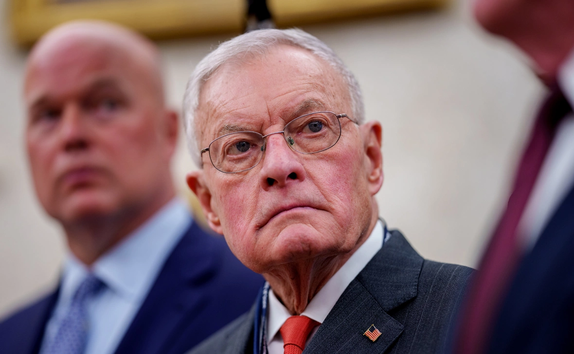 Andrew Harnik / Getty Images