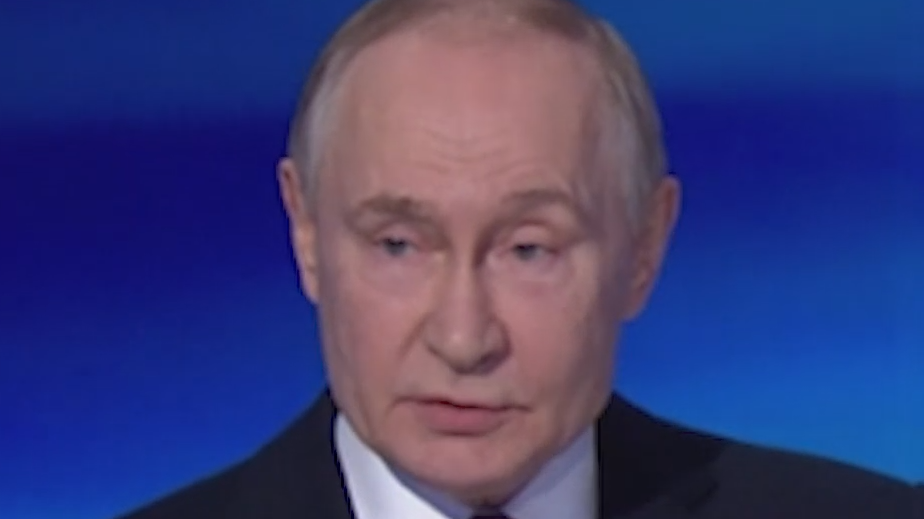 Путин шуткой про кондуктора оценил результаты санкций Запада. Видео