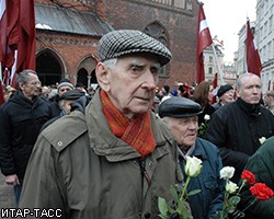 Бывшие нацисты проигнорируют запрет на марш в центре Риги