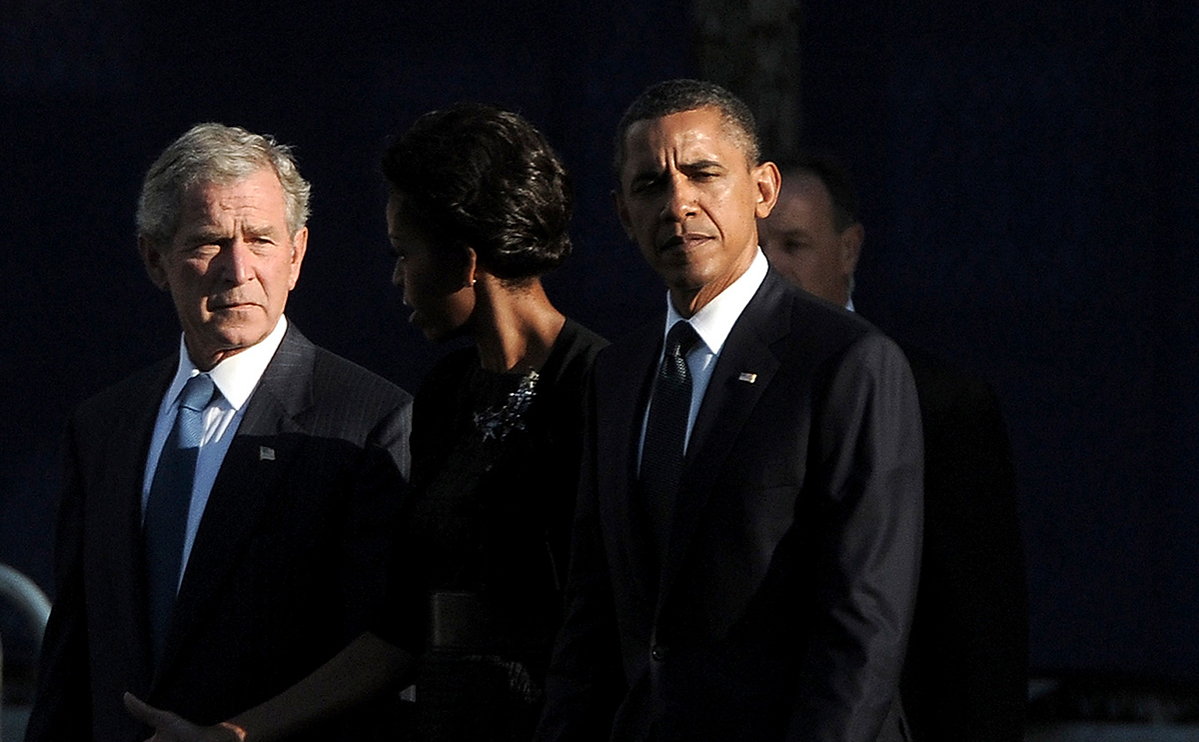 Джордж Буш-младший (слева) и Барак Обама