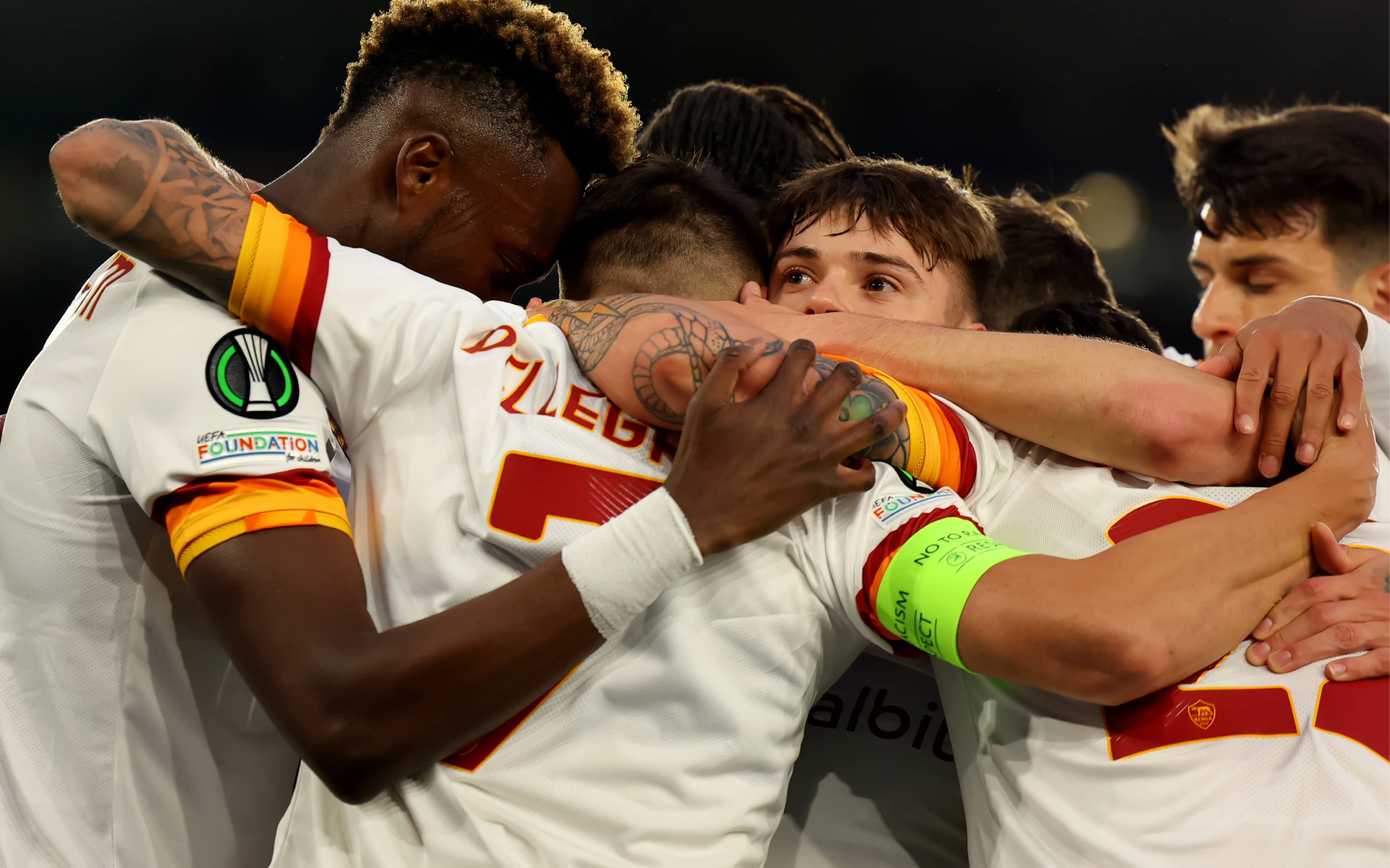 «Рома» сыграла в гостях вничью с «Лестером» в полуфинале Лиги конференций