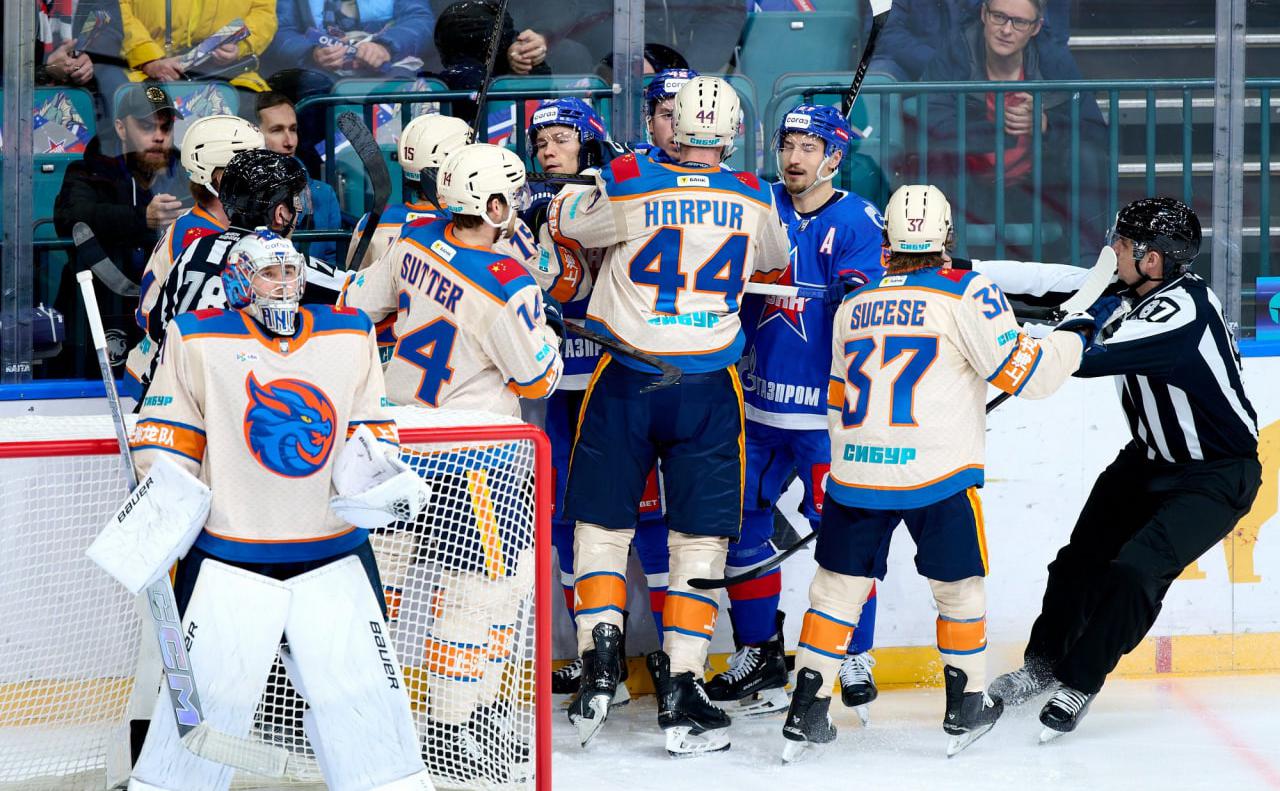 Фото: пресс-служба ХК «Шанхай Дрэгонс»