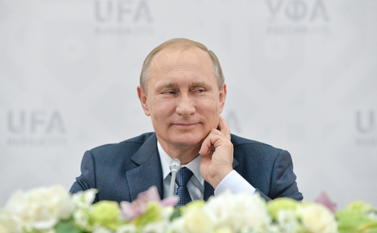Президент России&nbsp;Владимир Путин на встрече с представителями профсоюзных объединений стран БРИКС