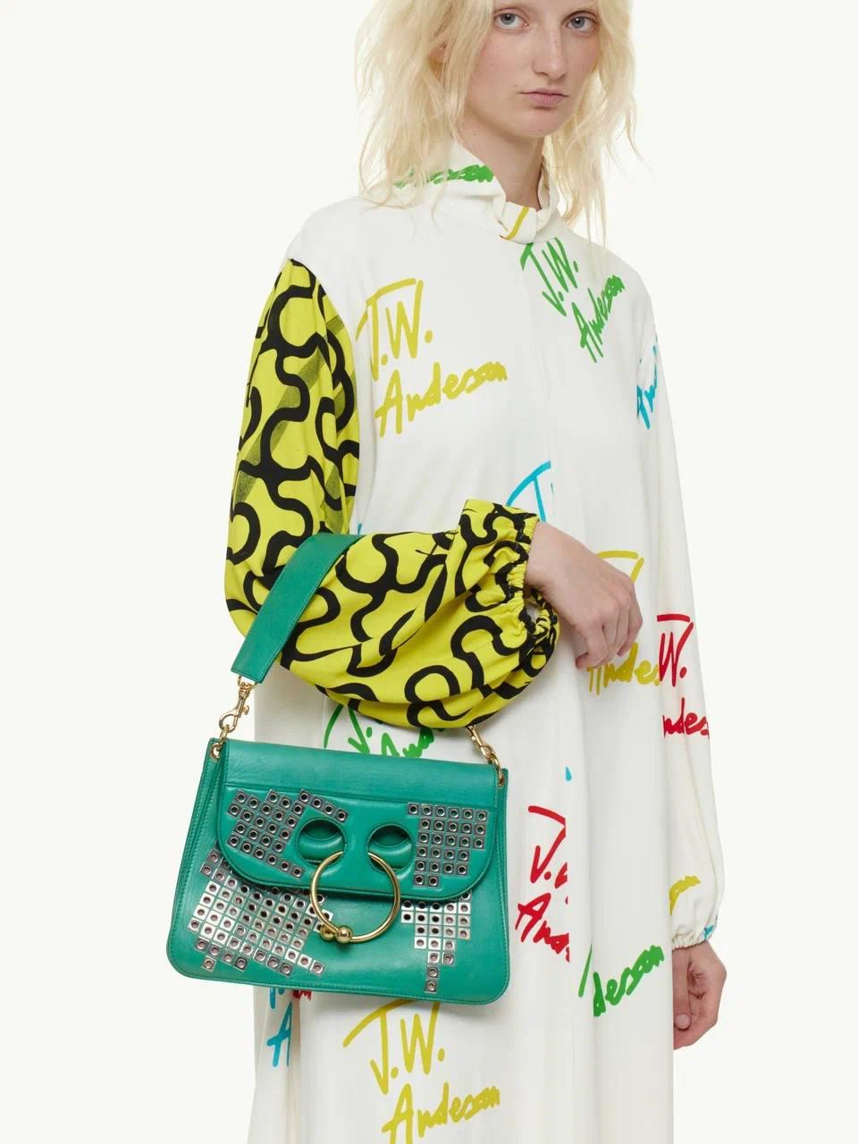 Платье и сумка JW Anderson из личного архива Ольги Карпуть