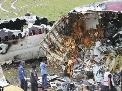 Крушение самолета в Таиланде: 88 погибших