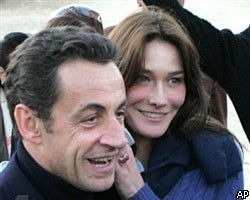 Н.Саркози и К.Бруни спрячут свою дочь от публики