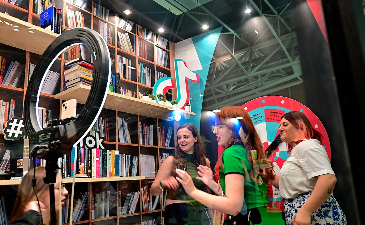 Antonello Marangi / Shutterstock