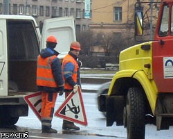 ЧП ограничили движение в нескольких районах Петербурга