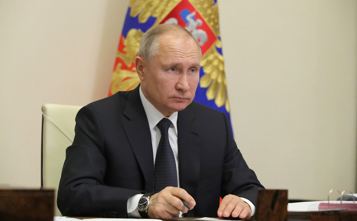 Путин обратился с просьбами к двум губернаторам
