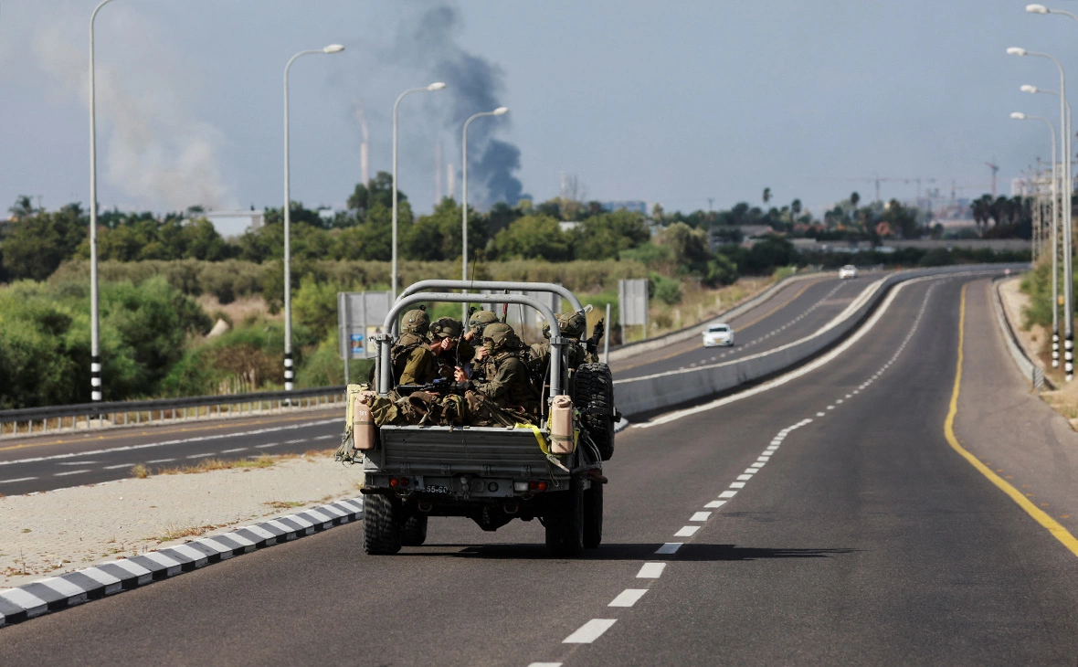 Ammar Awad / Reuters