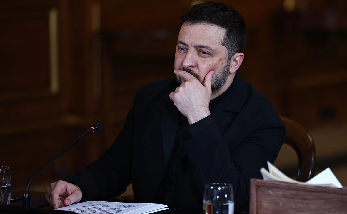 Henry Nicholls / Getty Images