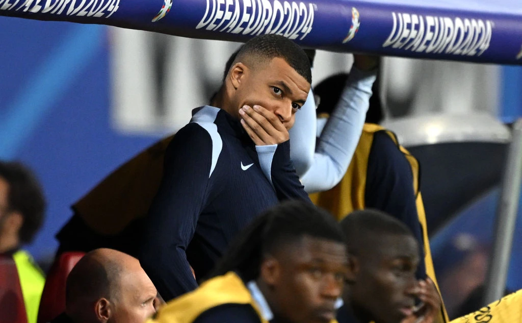 Clive Mason / Getty Images